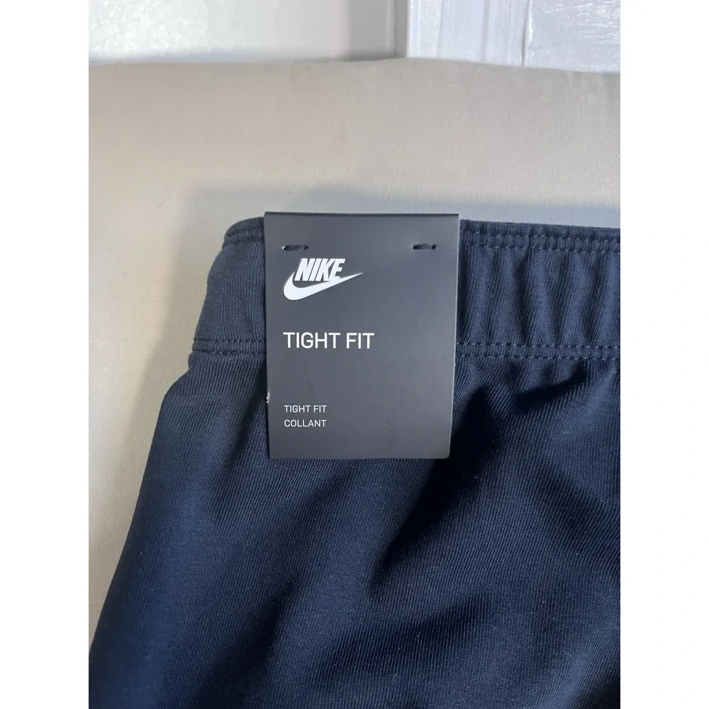 Nike new tags